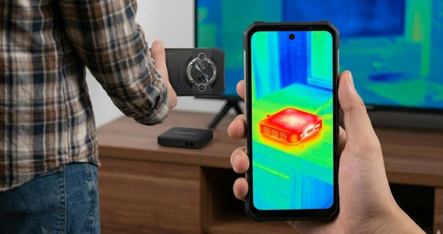 A thermal imaging smartphone was scanning the TV box